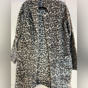 Grey and black cheetah print long coat with pockets